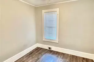 11921 Franklin Blvd, Oakwood, OH 44107 - Photo 16