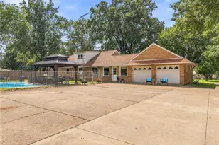 3158 Rusty Ave SW, Canton, OH 44706 - Photo 36