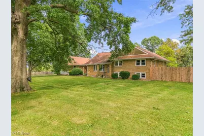 3158 Rusty Avenue SW, Canton, OH 44706 - Photo 4