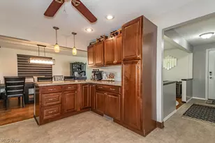 223 Shore Dr, Eastlake, OH 44095 - Photo 12