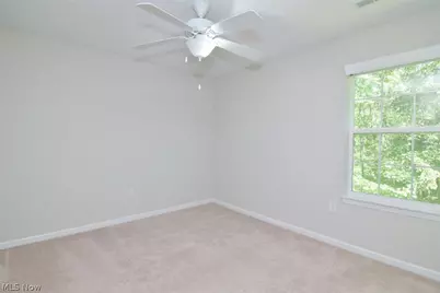 10442 Florida Street, Reminderville, OH 44202 - Photo 32