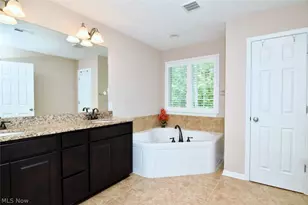10442 Florida St, Reminderville, OH 44202 - Photo 22