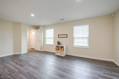 1140 Bean Lane, Akron, OH 44313 - Photo 32