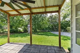 542 6th St, Campbell, OH 44405 - Photo 32