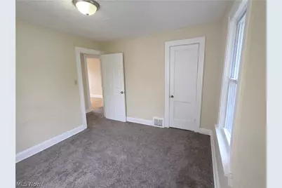 1452 Clermont Road, Loveland, OH 44110 - Photo 8