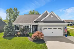 36505 Capri Ln, North Ridgeville, OH 44039 - Photo 2