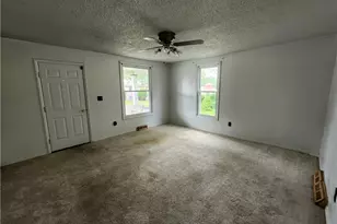 115 W Pine St, Lisbon, OH 44432 - Photo 8