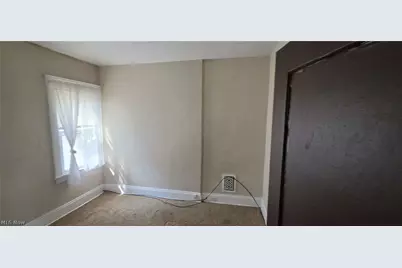 9110 Jeffries Avenue, Loveland, OH 44105 - Photo 18