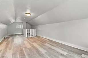 847 Sackett Ave, Cuyahoga Falls, OH 44221 - Photo 4