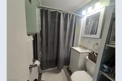 329 Wyandotte Street, Lancaster, OH 43130 - Photo 8
