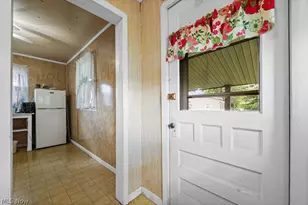 328 Keystone St, Alliance, OH 44601 - Photo 4