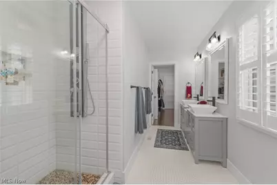 6204 W Clinton Avenue, Loveland, OH 44102 - Photo 28