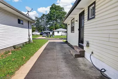 174 Pocantico Avenue, Akron, OH 44312 - Photo 48