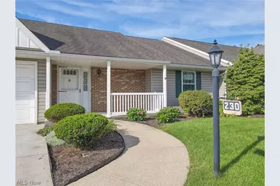 230 Park Place Drive, Wadsworth, OH 44281 - Photo 2