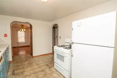 1713 29th Street NW, Canton, OH 44709 - Photo 10