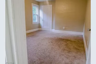 723 Grifton Avenue, Akron, OH 44305 - Photo 12