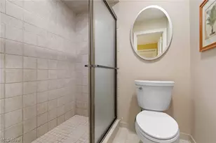 800 Windward Dr, Aurora, OH 44202 - Photo 20