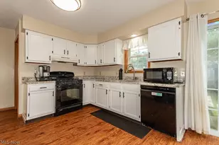 904 Hardy Rd, Painesville Twp, OH 44077 - Photo 6
