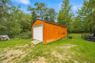 1796 Van Pelt Rd, Geneva, OH 44041 - Photo 40