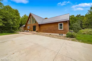 1796 Van Pelt Rd, Geneva, OH 44041 - Photo 2