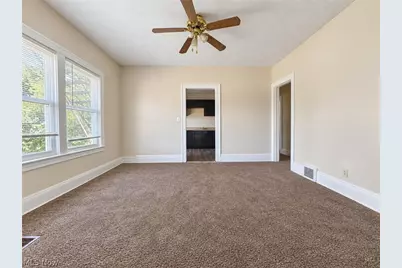 11202 Earle Avenue #2, Loveland, OH 44108 - Photo 12