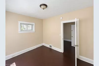 11202 Earle Avenue #2, Loveland, OH 44108 - Photo 10