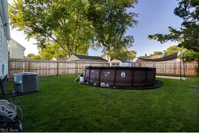 395 E 324th Street, Willowick, OH 44095 - Photo 38