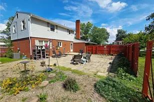 1847 Bruce St, Canal Fulton, OH 44614 - Photo 2