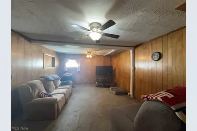 1415 Eleanor Drive, Ashtabula, OH 44004 - Photo 16