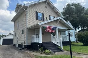 1138 Roslyn Ave SW, Canton, OH 44710 - Photo 1