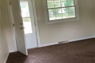 510 Edith Ave, Akron, OH 44312 - Photo 2