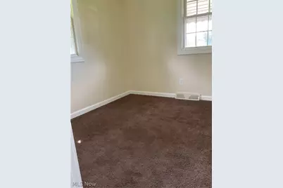510 Edith Avenue, Akron, OH 44312 - Photo 8