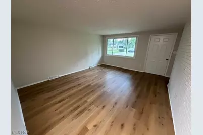 10121 N Delmonte Boulevard, Streetsboro, OH 44241 - Photo 18