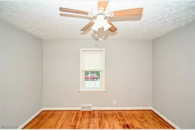 1014 Shadyside Avenue SW, Canton, OH 44710 - Photo 16