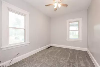 10803 Navarre Court, Loveland, OH 44108 - Photo 6