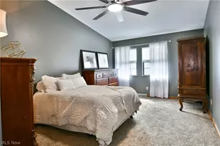 4052 St Andrews Ct, Canfield, OH 44406 - Photo 16