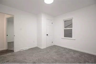 1208 Roslyn Avenue, Akron, OH 44320 - Photo 22