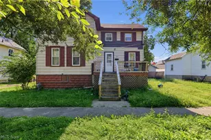 215 Sandusky Ave, Fremont, OH 43420 - Photo 2