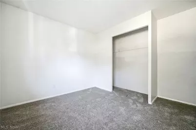 24320 Laing Road, Huber Heights, OH 44146 - Photo 18