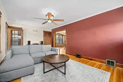 14537 Bayes Avenue, Oakwood, OH 44107 - Photo 6