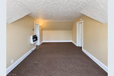 11202 Earle Avenue #3, Loveland, OH 44108 - Photo 2