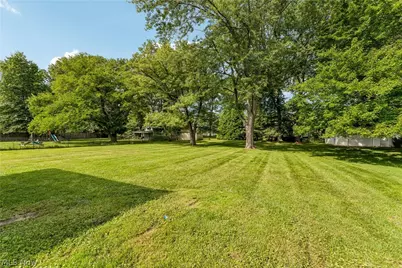 460 Long Street, Amherst, OH 44001 - Photo 34