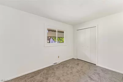 460 Long Street, Amherst, OH 44001 - Photo 20