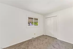 460 Long St, Amherst, OH 44001 - Photo 20
