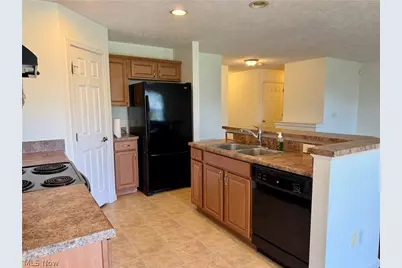 2143 Fowl Road, Elyria, OH 44035 - Photo 14