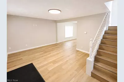 447 Cuyahoga Street, Akron, OH 44310 - Photo 2