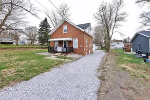 1453 Woodbirch Ave, Akron, OH 44314 - Photo 2