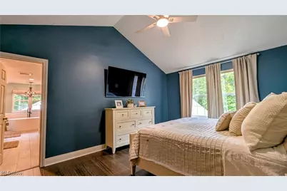 15010 Bates Creek Drive, Chardon, OH 44024 - Photo 22