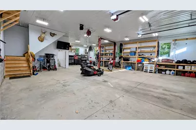 15010 Bates Creek Drive, Chardon, OH 44024 - Photo 6