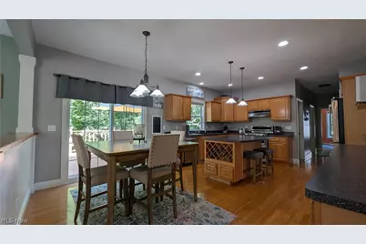 15010 Bates Creek Drive, Chardon, OH 44024 - Photo 14
